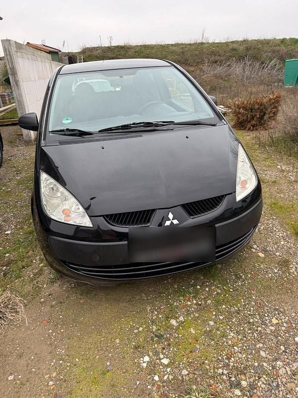 Gebraucht Mitsubishi Colt Invite 75 PS (55 kW) 2006 Schwarz Kleinwagen