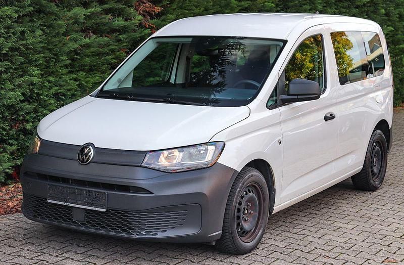 Candyweiss Gebraucht 2021 VW Caddy Van / Kleinbus | 13.990 € (Etwas zu teuer) - Bild 1/4