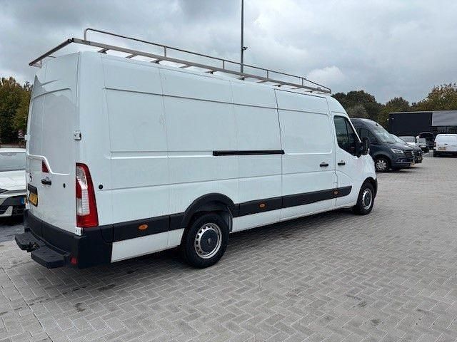 Gebraucht Opel Movano 145 PS (106 kW) 2017 Weiß Van / Kleinbus
