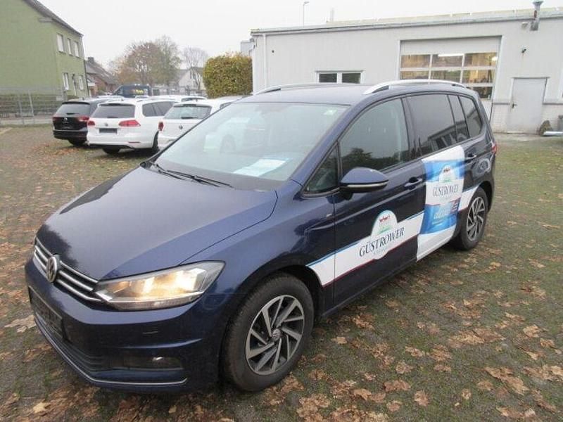 Gebraucht VW Touran Join 150 PS (110 kW) 2019 Blau Van / Kleinbus