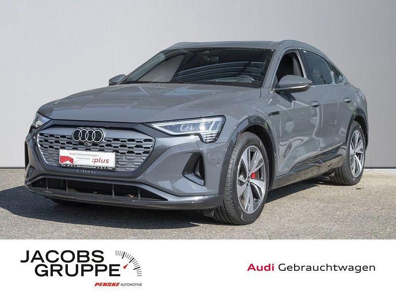 Grau Gebraucht 2023 Audi Q8 e-tron Advanced SUV | 53.480 € (Fairer Preis) - Bild 1/4