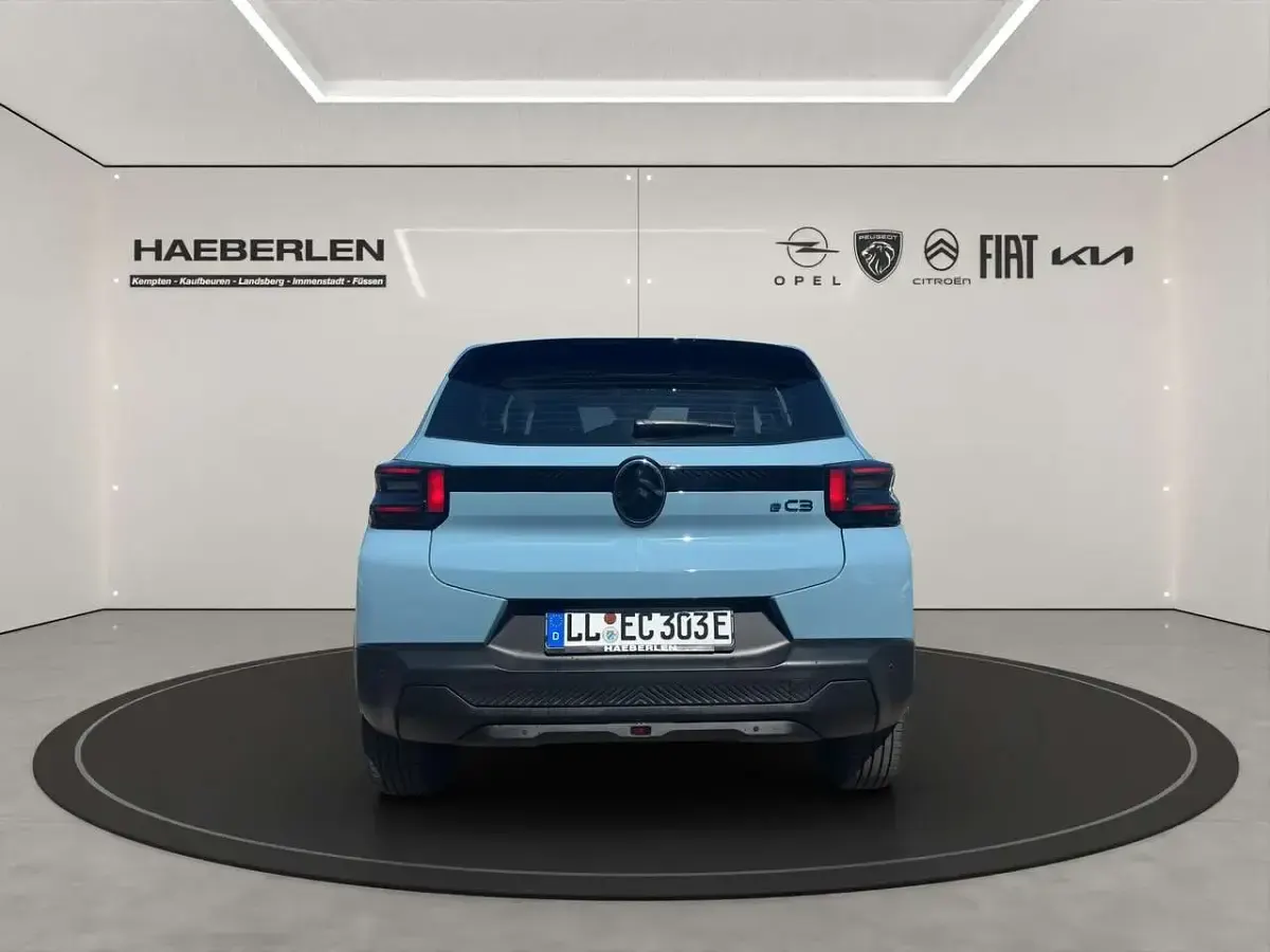 Neu Citroën e-C3 83 kW (113 PS) 2026 Blau Limousine