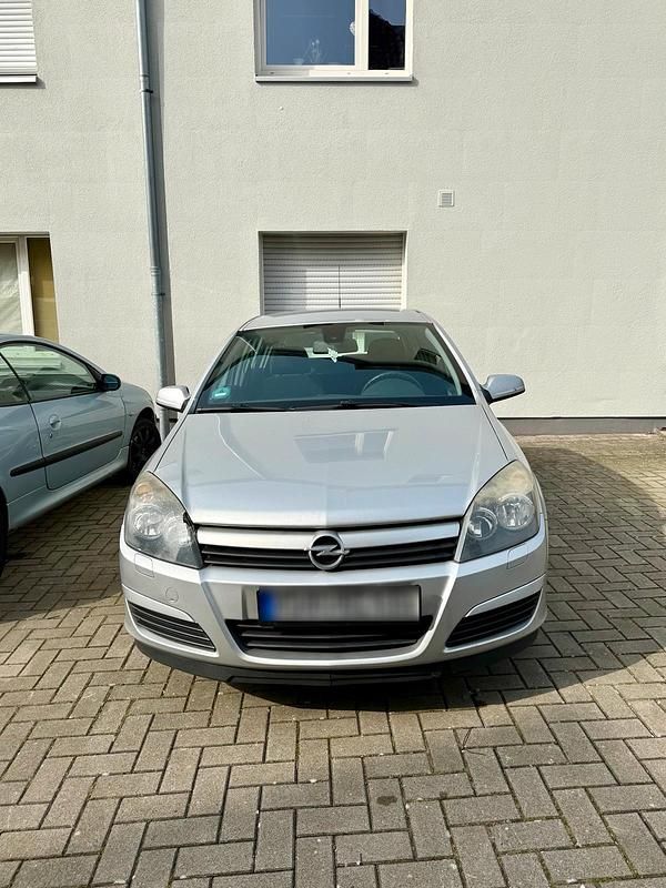 Gebraucht Opel Astra 90 PS (66 kW) 2005 Grau Kleinwagen