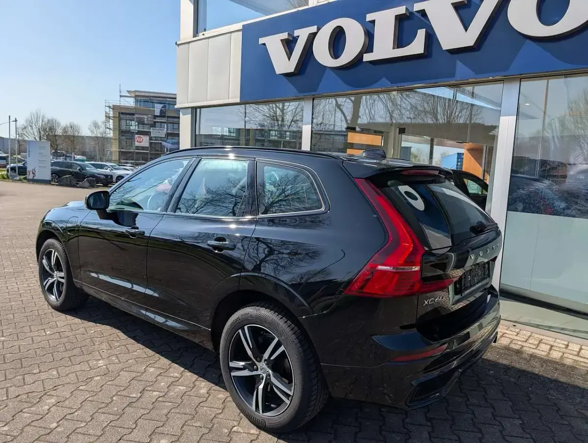 Gebraucht Volvo XC60 Plus 398 PS (292 kW) 2023 Onyx black SUV