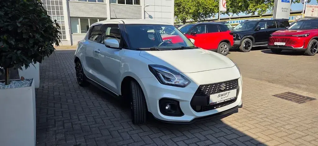 Gebraucht Suzuki Swift Sport 129 PS (94 kW) 2022 Weiß Kleinwagen