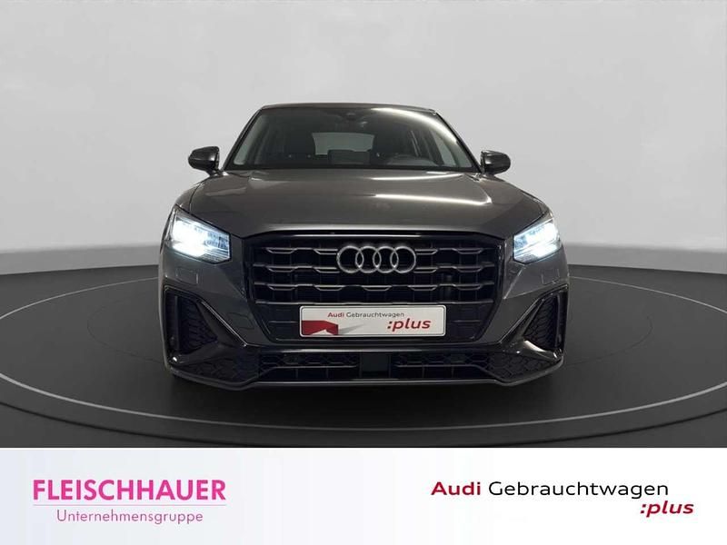 Gebraucht Audi Q2 S-Line 150 PS (110 kW) 2025 Daytonagrau perleffekt SUV