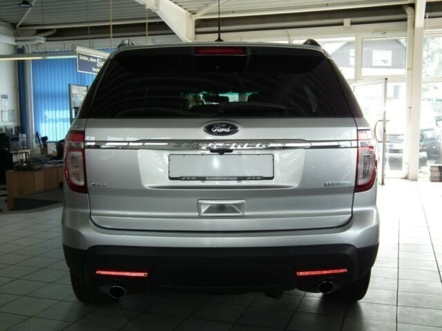 Gebraucht Ford Explorer XLT 242 PS (177 kW) 2013 Silber metallic SUV