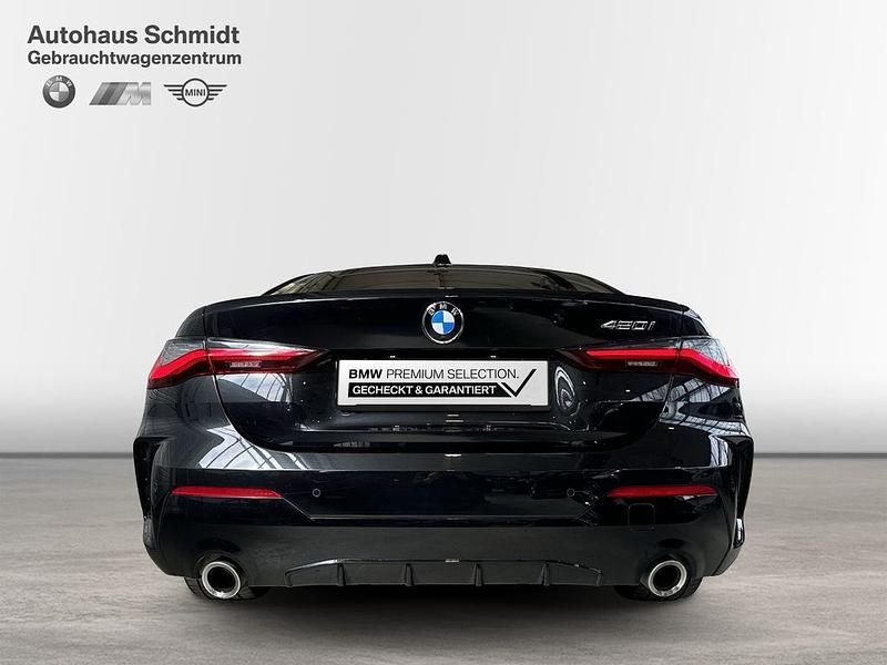 Gebraucht BMW 420 Performance 184 PS (135 kW) 2025 Saphirschwarz (metallic) Coupé