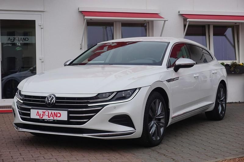 Gebraucht VW Arteon Elegance 150 PS (110 kW) 2023 Weiß Kombi