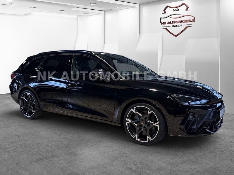 Neu Cupra Leon VZ 333 PS (244 kW) 2025 Schwarz Limousine