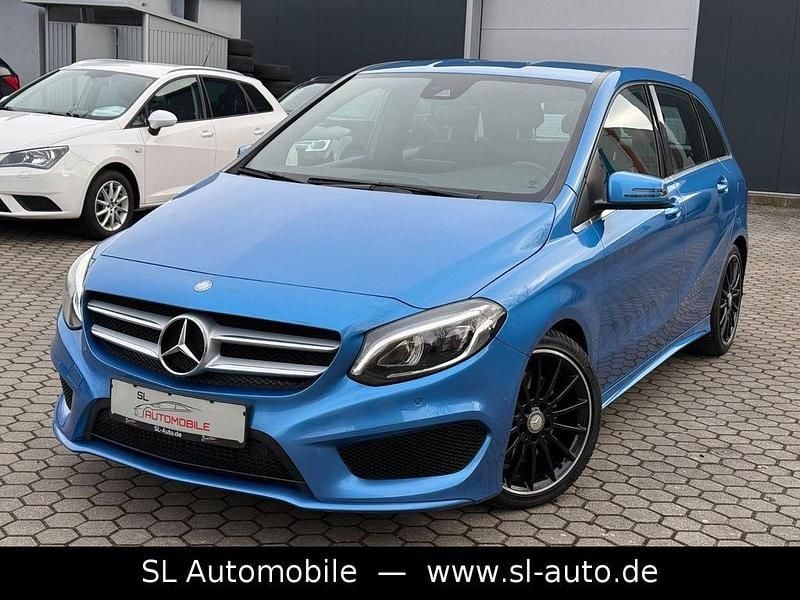 Gebraucht Mercedes B220 AMG line 177 PS (130 kW) 2017 Blau Kleinwagen