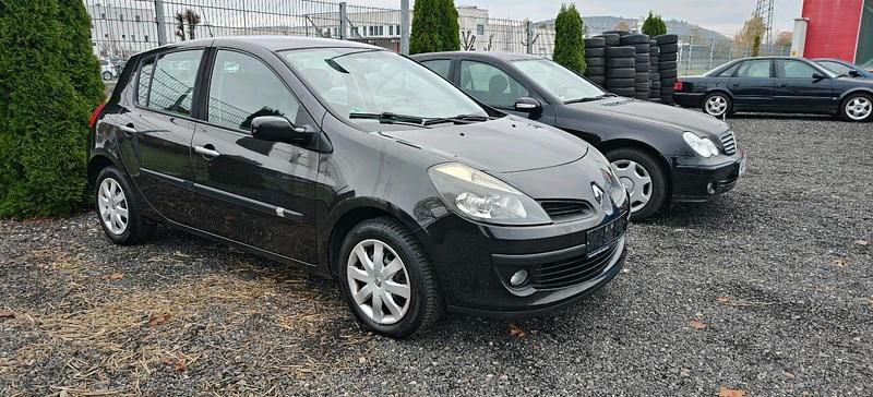 Schwarz Gebraucht 2006 Renault Clio II Kleinwagen | 2.290 € (Fairer Preis) - Bild 1/4