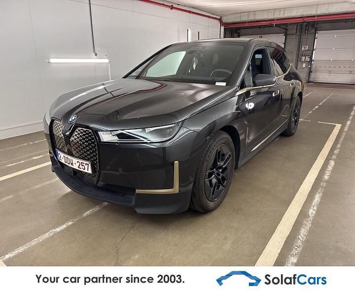 Grau Gebraucht 2023 BMW iX SUV | 50.699 € (Superpreis) - Bild 1/4