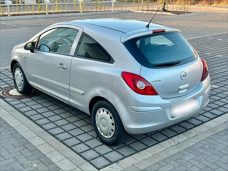Gebraucht Opel Corsa 60 PS (44 kW) 2007 Silber Kleinwagen