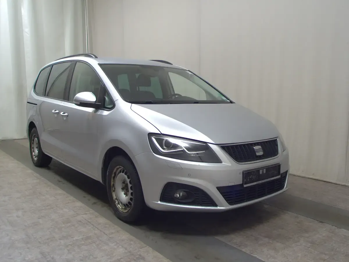Gebraucht Seat Alhambra Style 140 PS (102 kW) 2011 Silber Van / Kleinbus