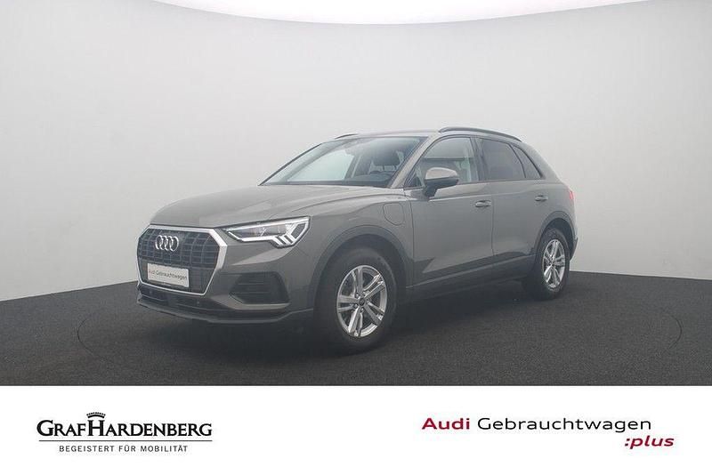 Chronosgrau metallic Gebraucht 2022 Audi Q3 Sport SUV | 28.480 € (Fairer Preis) - Bild 1/4