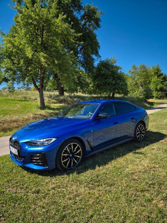 Blau Gebraucht 2023 BMW i4 M Sport Limousine | 48.000 € (Fairer Preis) - Bild 1/4