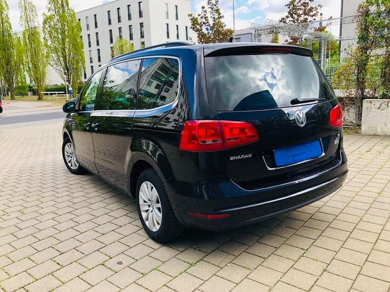 Gebraucht VW Sharan 150 PS (110 kW) 2011 Schwarz Van / Kleinbus