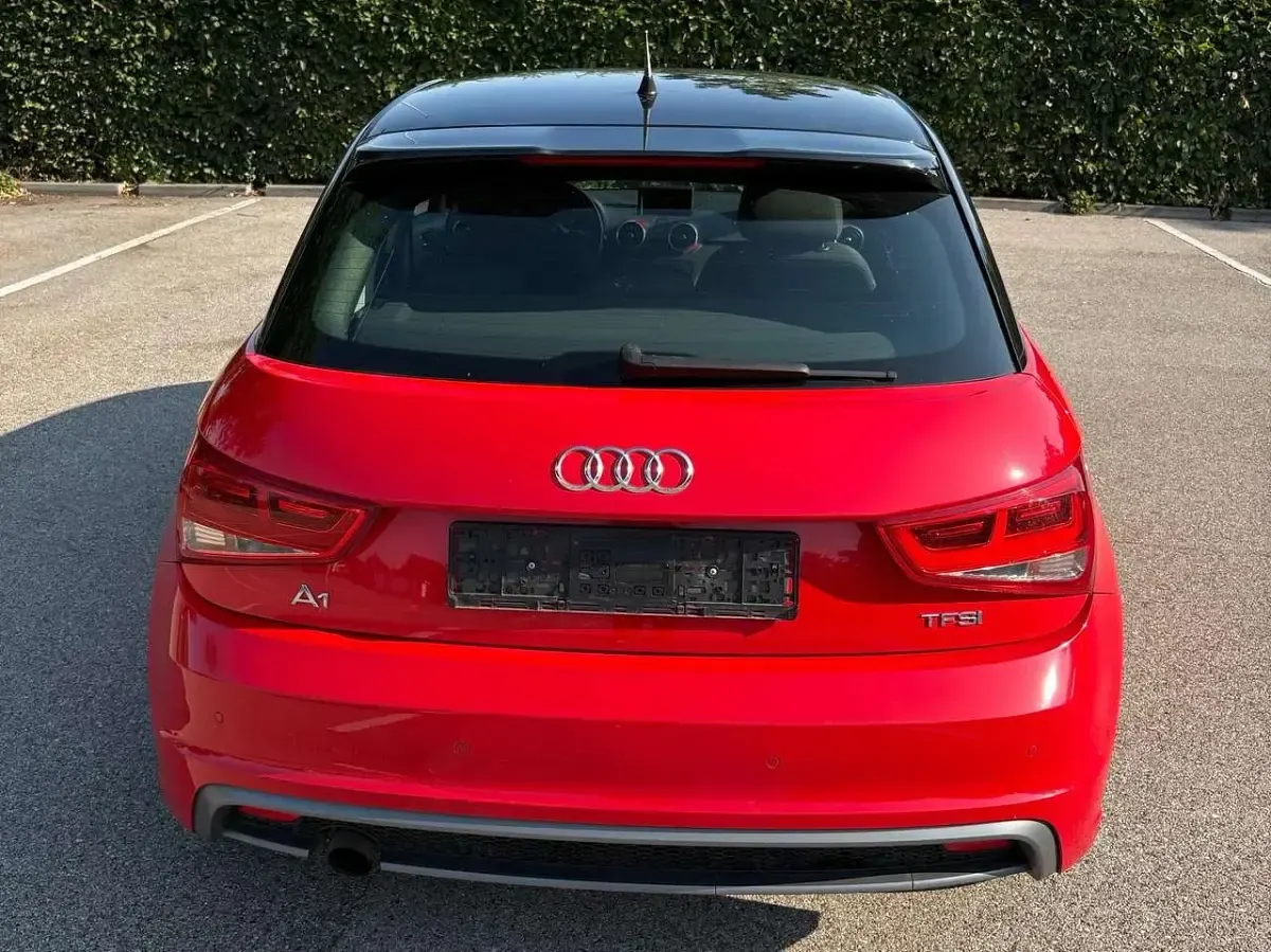 Gebraucht Audi A1 Sportback S-Line 86 PS (63 kW) 2013 Rot Kleinwagen