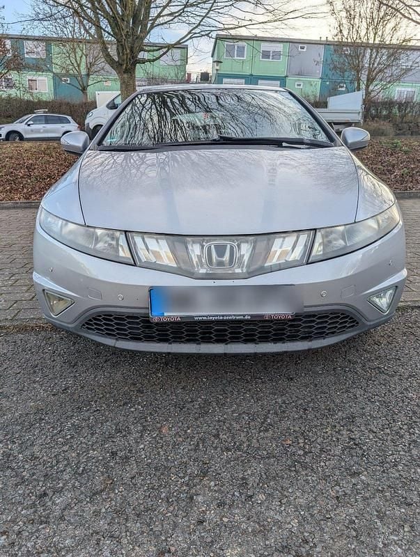 Gebraucht Honda Civic 140 PS (102 kW) 2008 Silber Limousine