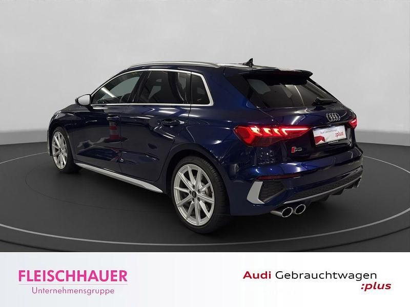 Gebraucht Audi S3 Ambiente 310 PS (228 kW) 2024 Blau Limousine