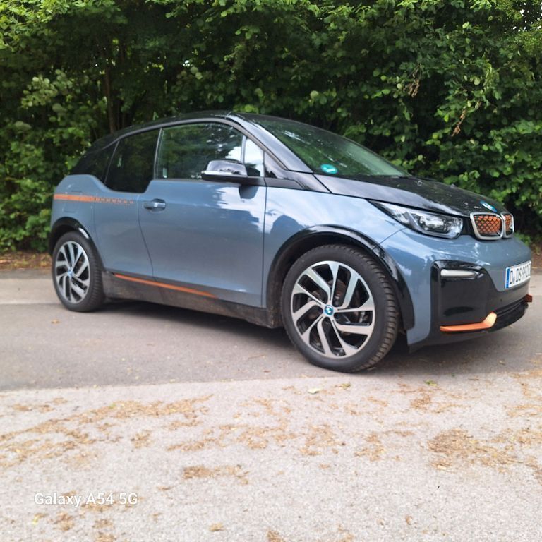 Gebraucht 2022 BMW i3 Kleinwagen | 21.500 € (Fairer Preis) - Bild 1/4