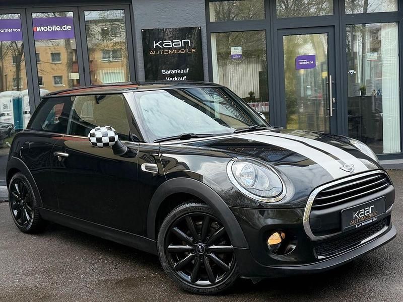 Gebraucht Mini ONE Salt 75 PS (55 kW) 2017 Midnight black metallic Kleinwagen