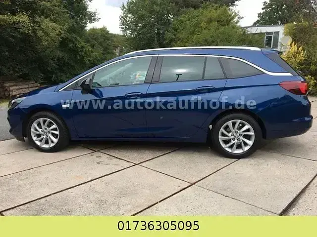 Używany Opel Astra Elegance 110 KM (80 kW) 2021 Niebieski Kombi