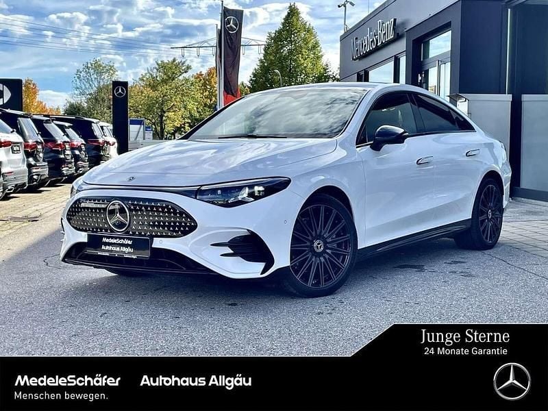 Polarweiß uni Gebraucht 2025 Mercedes CLA 250+ AMG Limousine | 62.890 € (Fairer Preis) - Bild 1/4