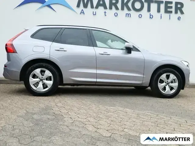 Gebraucht Volvo XC60 250 PS (183 kW) 2025 Silber SUV