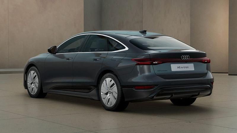 Neu Audi e-tron Sportback 210 kW (286 PS) 2026 Grau SUV