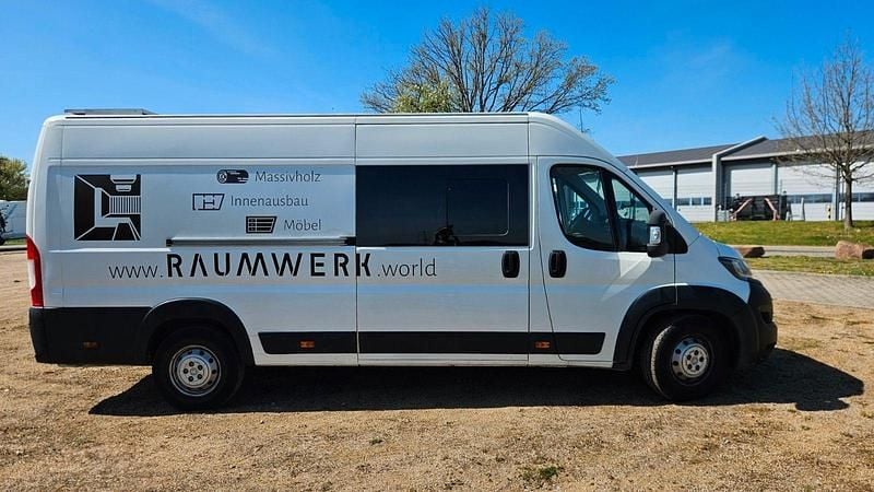 Gebraucht Peugeot Boxer 165 PS (121 kW) 2020 Weiß Van