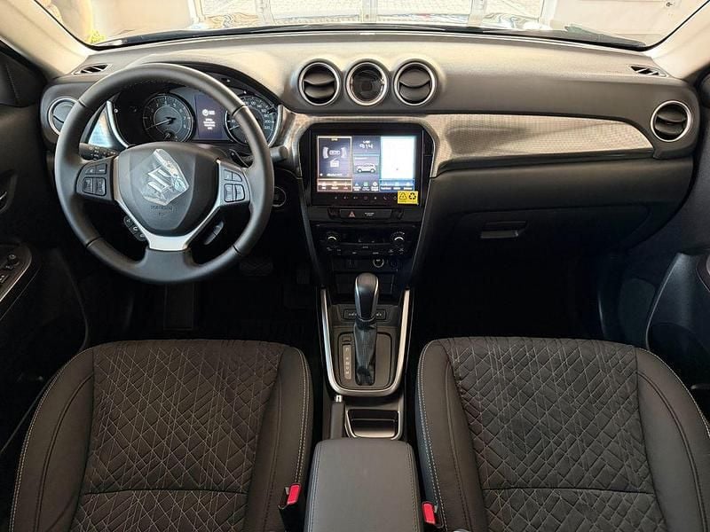 Neu Suzuki Vitara Comfort+ 110 PS (80 kW) 2026 Schwarz SUV