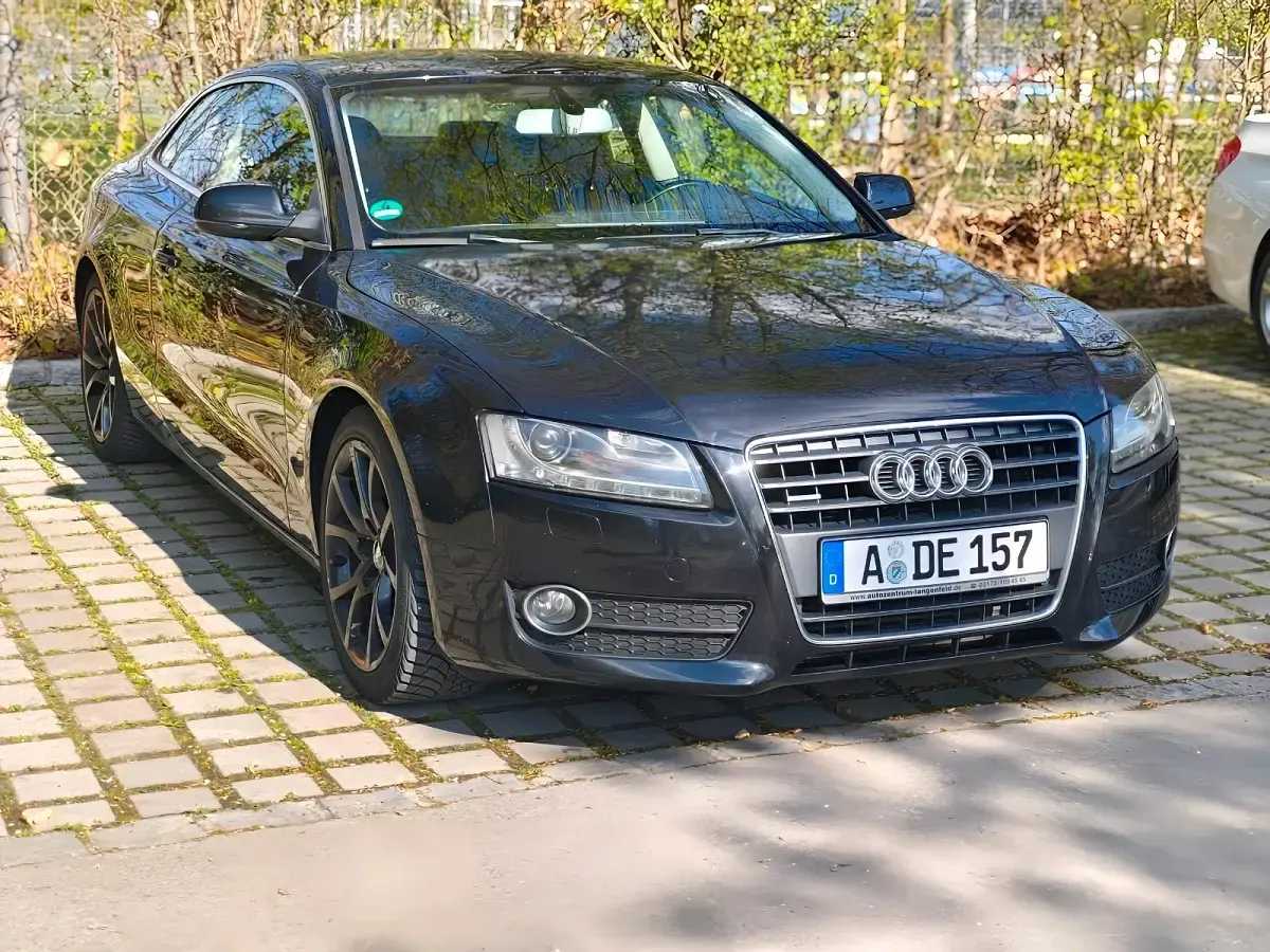 Używany Audi A5 211 KM (155 kW) 2010 Czarny Coupe