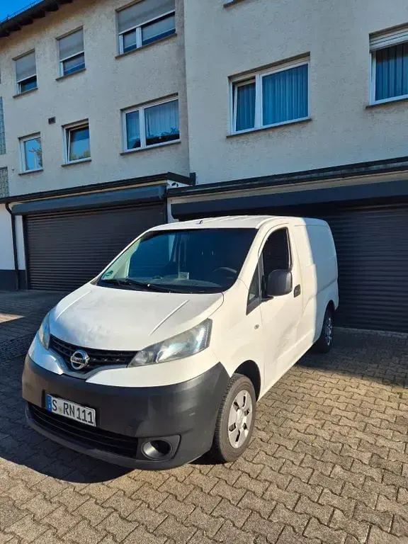 Gebraucht Nissan NV200 90 PS (66 kW) 2017 Weiß Van / Kleinbus