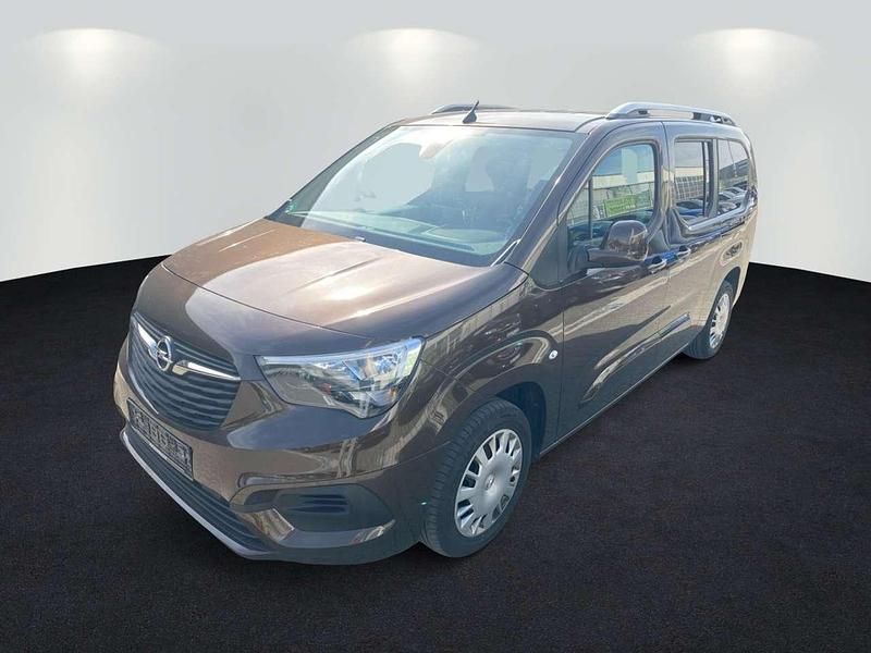 Haselnuss braun Gebraucht 2020 Opel Combo Life Edition Van / Kleinbus | 19.490 € (Fairer Preis) - Bild 1/4