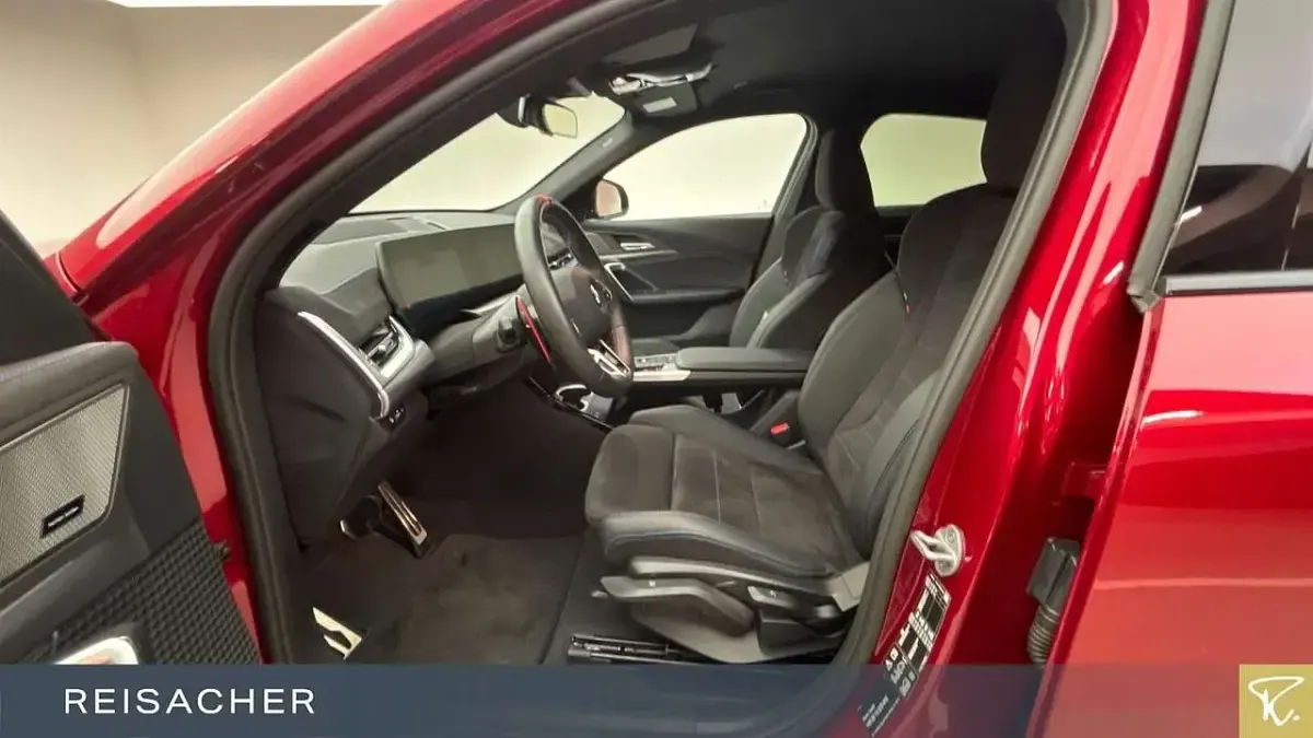 Gebraucht BMW X2 M Sport 300 PS (220 kW) 2025 Fire red metallic SUV