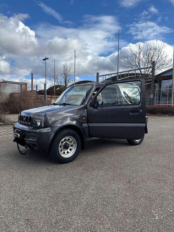 Gebraucht Suzuki Jimny 86 PS (63 kW) 2010 Grau SUV
