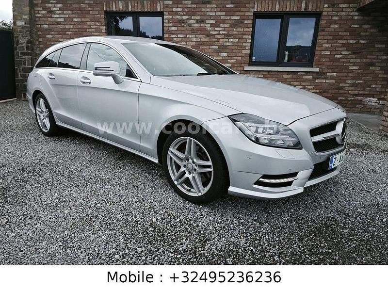 Silber Gebraucht 2013 Mercedes CLS250 Limousine | 12.999 € (Fairer Preis) - Bild 1/4