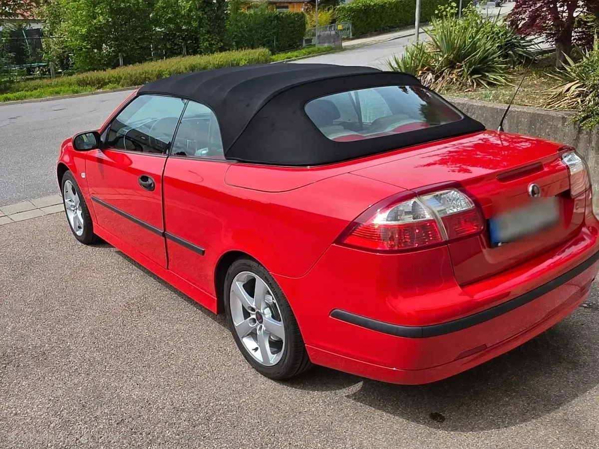 Gebraucht Saab 9-3 Cabriolet Vector 150 PS (110 kW) 2006 Rot Cabrio