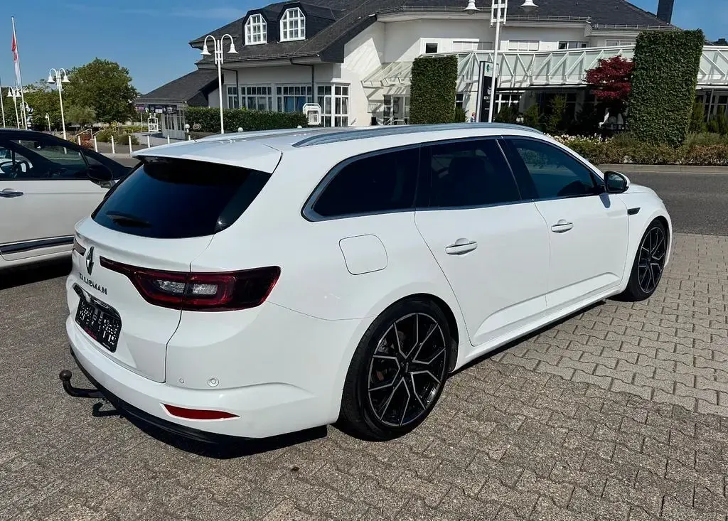 Gebraucht Renault Talisman GrandTour Intens 150 PS (110 kW) 2019 Weiß Kombi