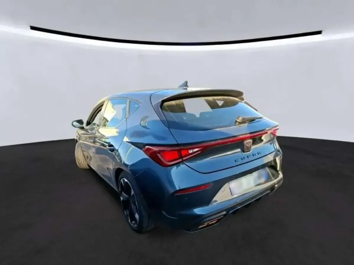 Gebraucht Cupra Leon 204 PS (150 kW) 2023 Grau Limousine