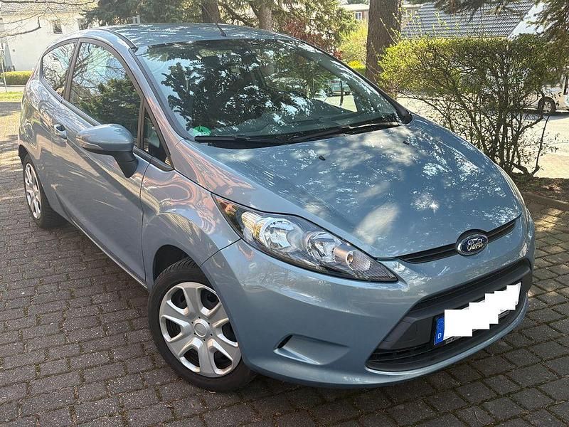 Gebraucht Ford Fiesta Trend 97 PS (71 kW) 2008 Grau Kleinwagen