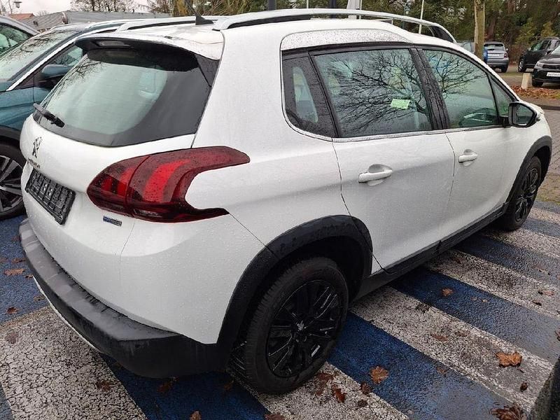Gebraucht Peugeot 2008 Allure 110 PS (80 kW) 2017 Weiß SUV