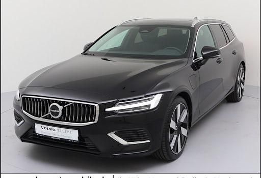 Gebraucht Volvo V60 Plus 350 PS (257 kW) 2025 Schwarz Kombi
