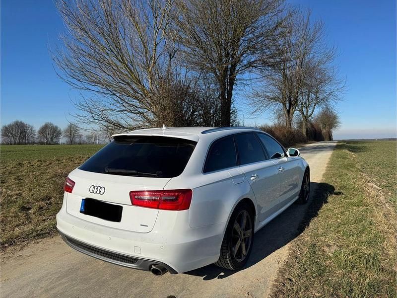 Gebraucht Audi A6 Ambiente 313 PS (230 kW) 2014 Weiß Kombi