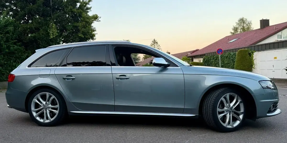 Gebraucht Audi S4 Sport 333 PS (244 kW) 2011 Grau Kombi