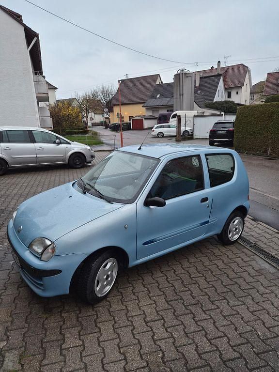 Gebraucht Fiat Seicento 54 PS (39 kW) 2001 Blau Kleinwagen