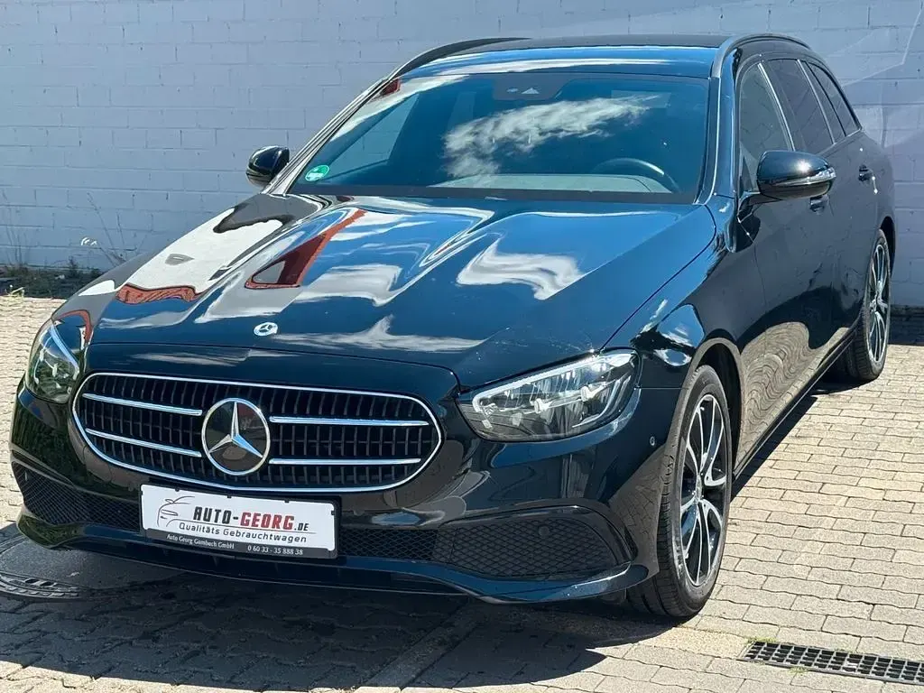 Gebraucht Mercedes E200 Night 197 PS (144 kW) 2021 Schwarz Kombi