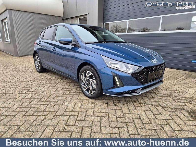 Neu Hyundai i20 Trend 90 PS (66 kW) 2026 Vibrant blue Kleinwagen